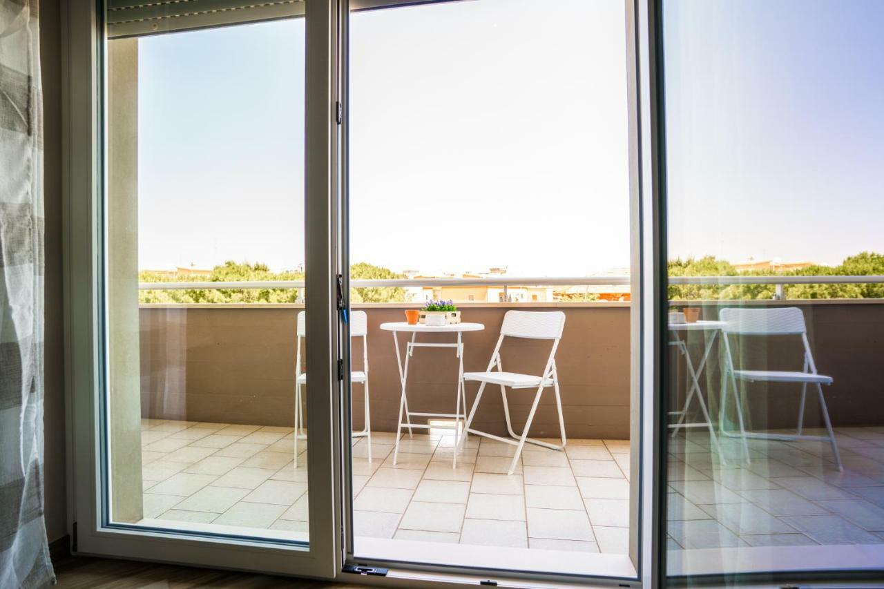 Sisters In Law Guesthouse Монополи Екстериор снимка